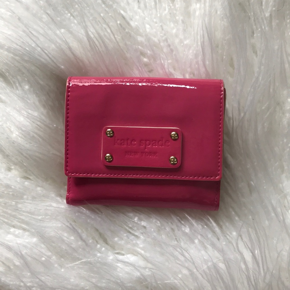 Host Pick!! Pink Kate Spade Wallet